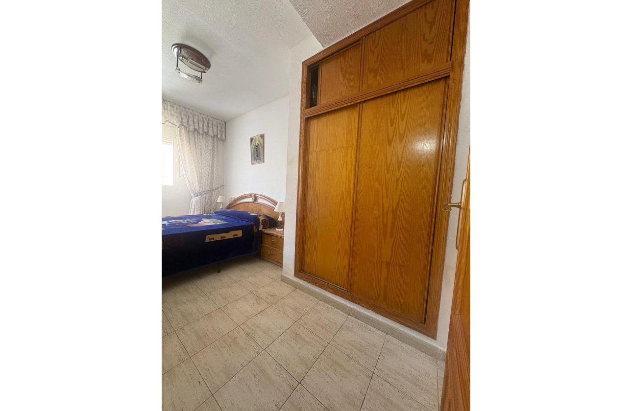 Herverkoop - Appartement -
Torrevieja - Costa Blanca