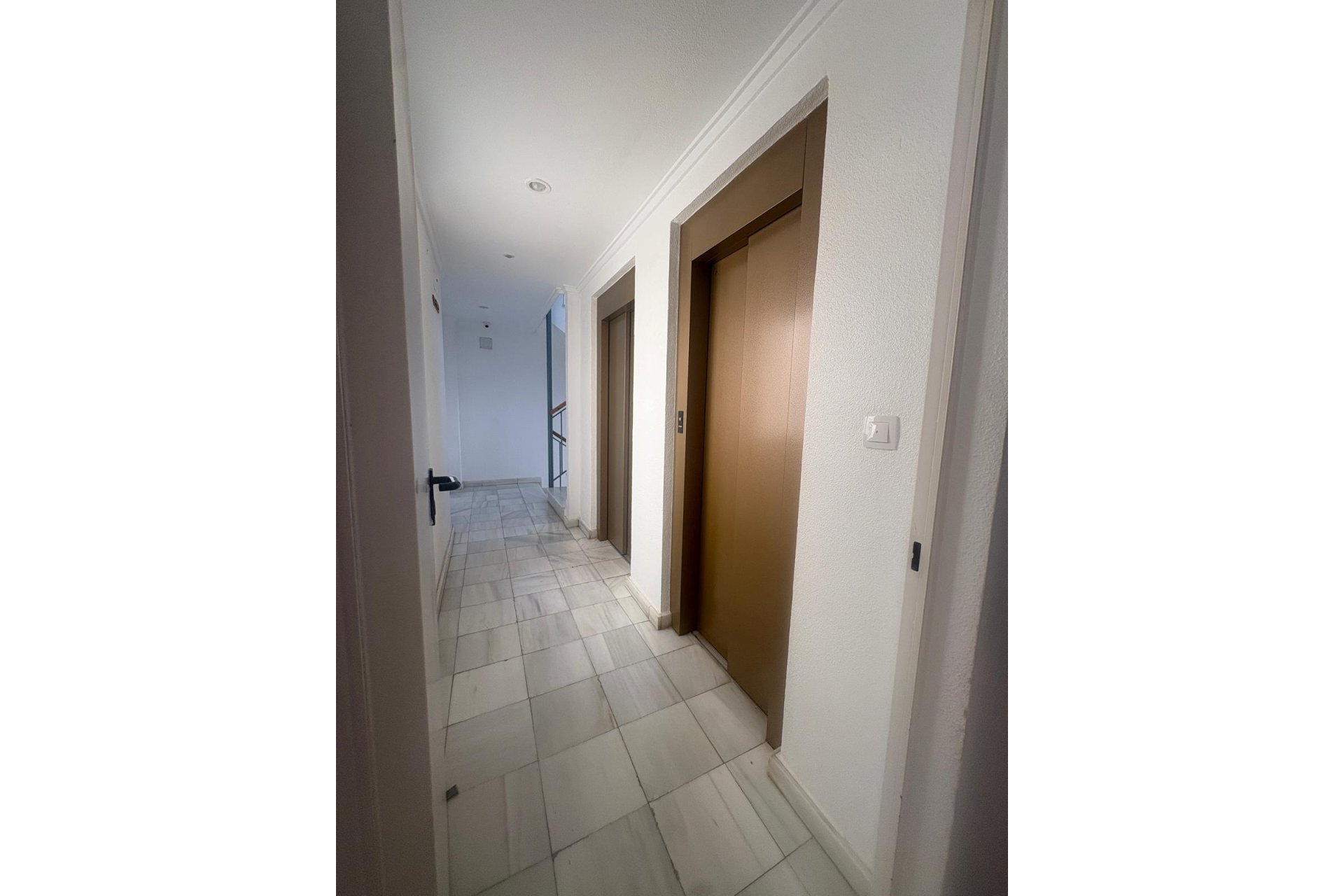 Herverkoop - Appartement -
Torrevieja - Costa Blanca