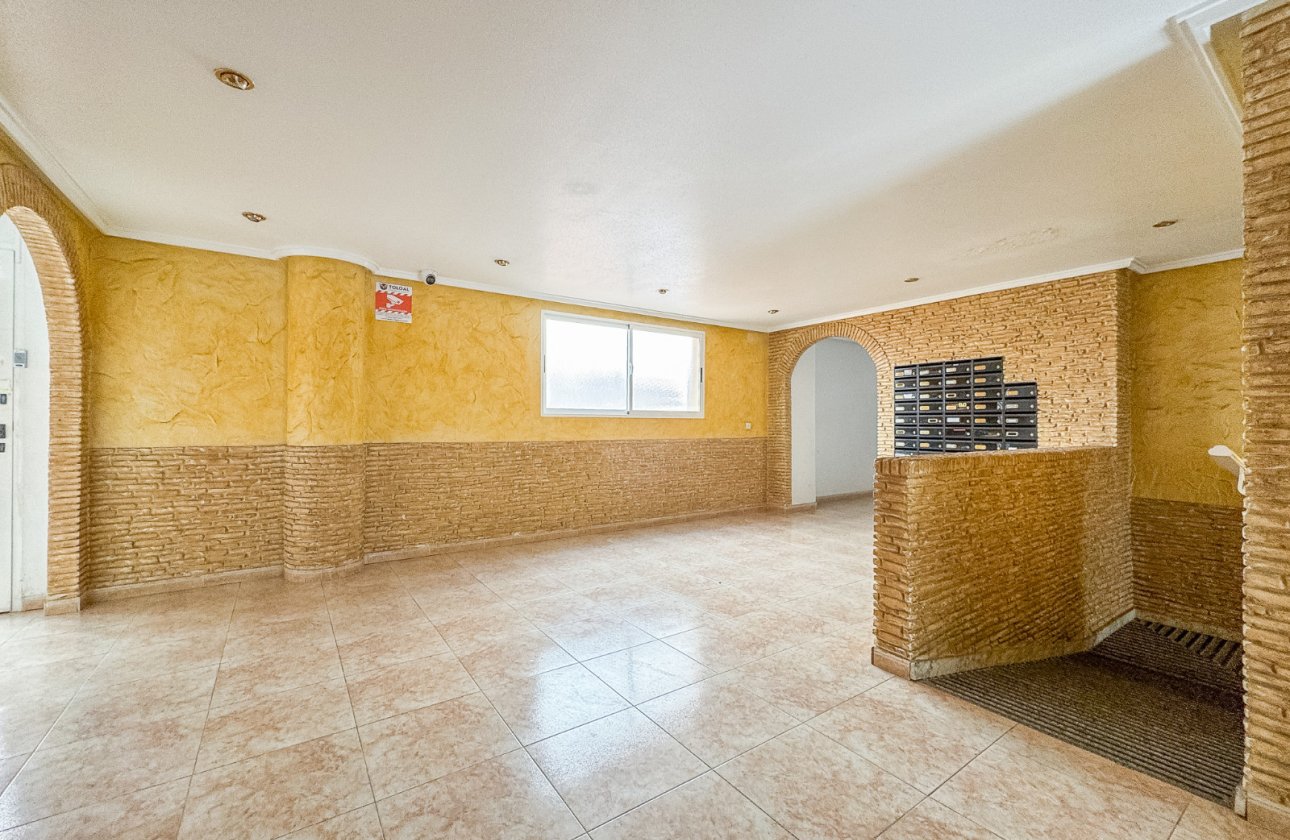 Herverkoop - Appartement -
Torrevieja - Costa Blanca