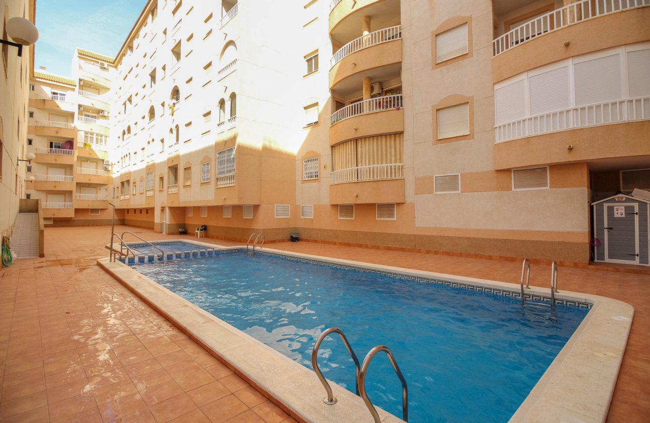 Herverkoop - Appartement -
Torrevieja - Costa Blanca