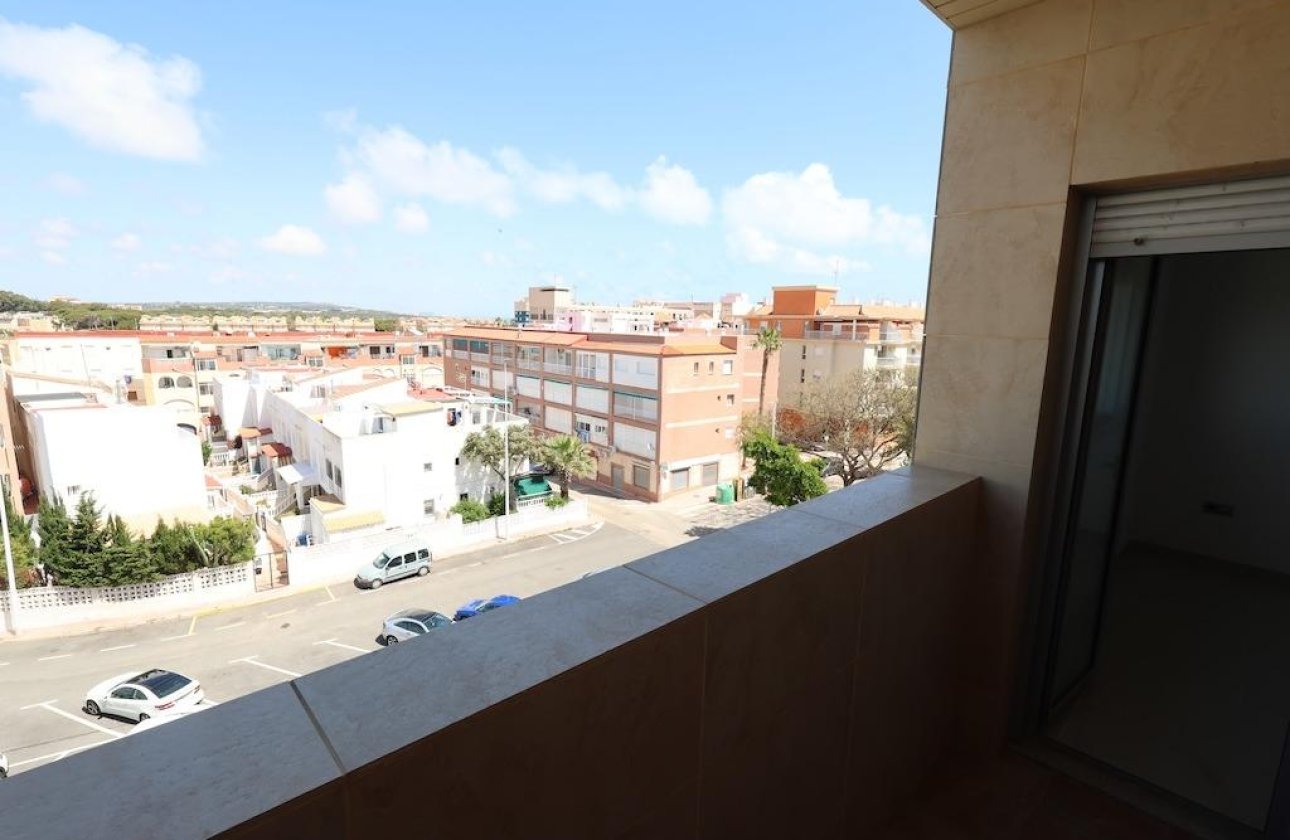 Herverkoop - Appartement -
Torrevieja - Costa Blanca