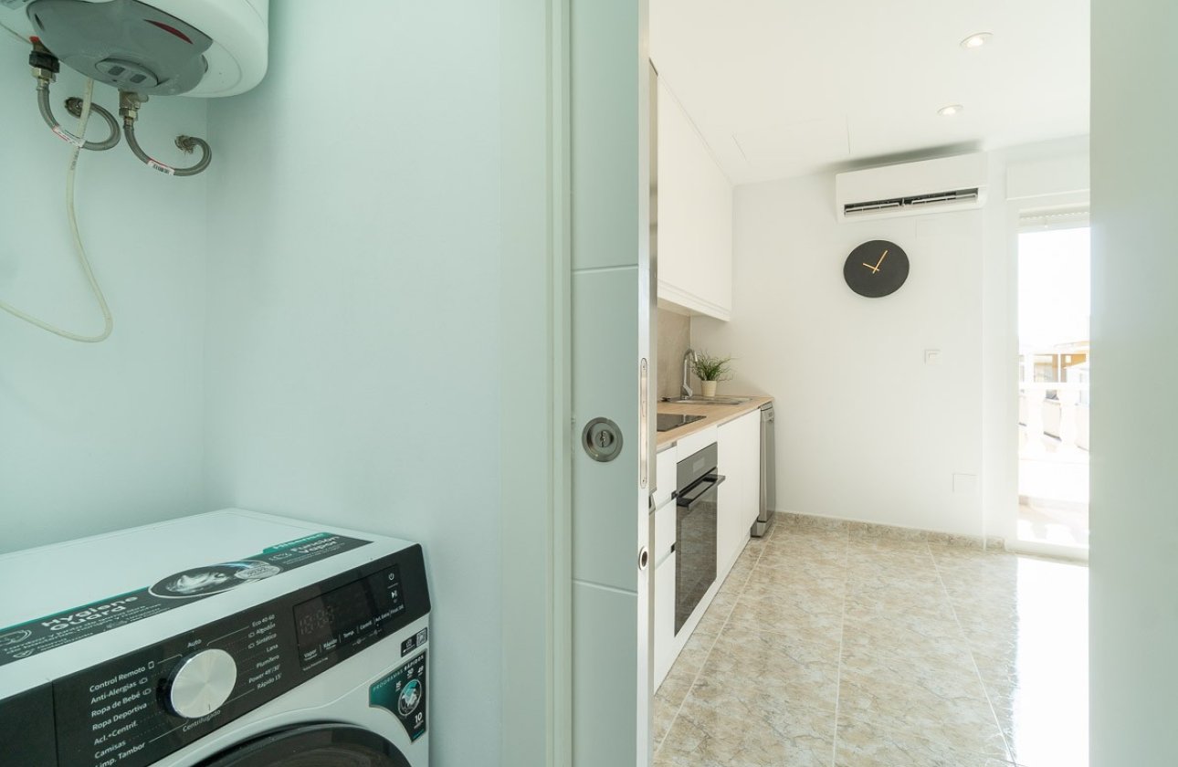 Herverkoop - Appartement -
Torrevieja - Costa Blanca