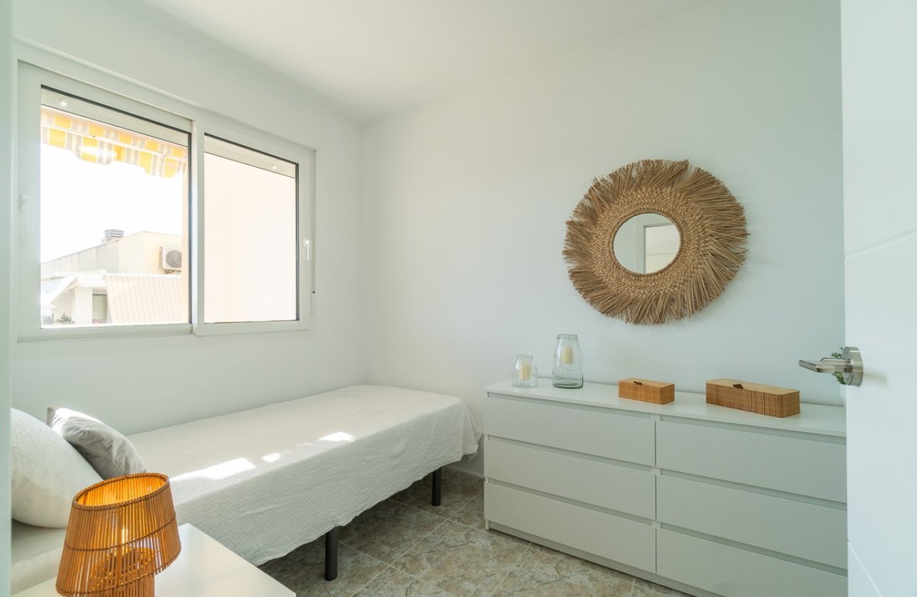 Herverkoop - Appartement -
Torrevieja - Costa Blanca