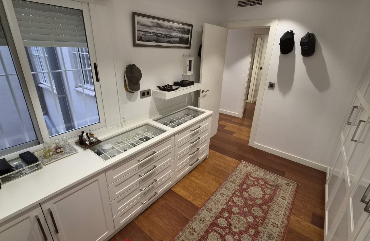 Herverkoop - Appartement -
Torrevieja - Costa Blanca