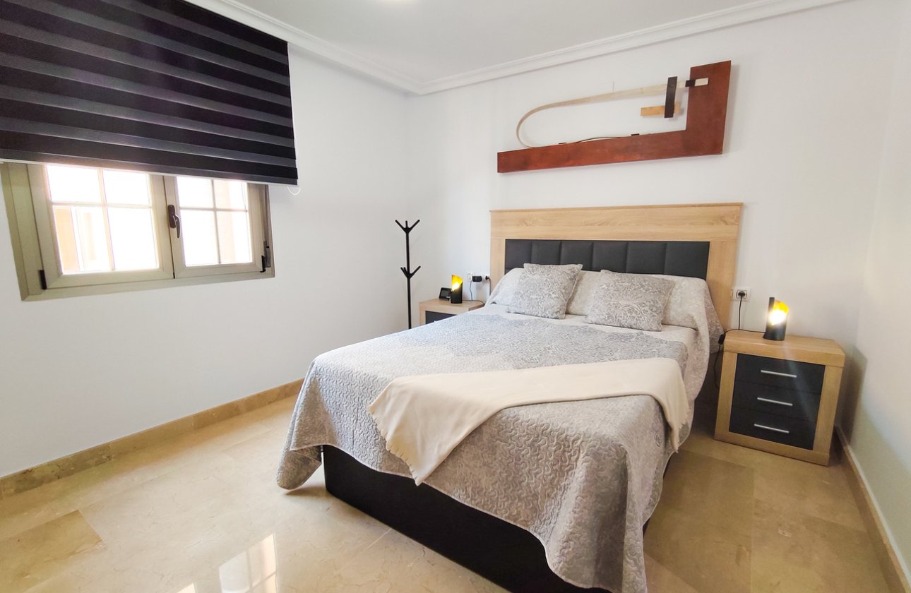 Herverkoop - Appartement -
Torrevieja - Costa Blanca