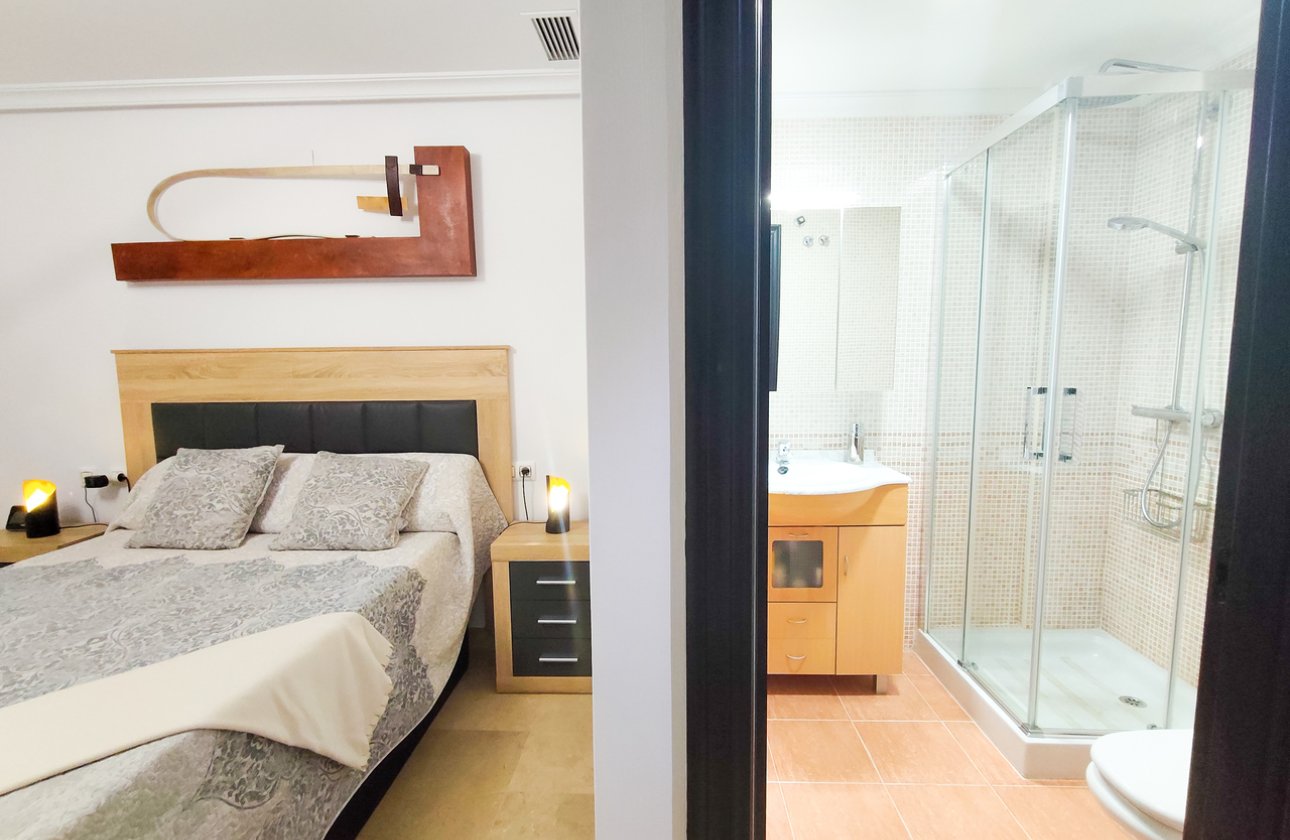Herverkoop - Appartement -
Torrevieja - Costa Blanca