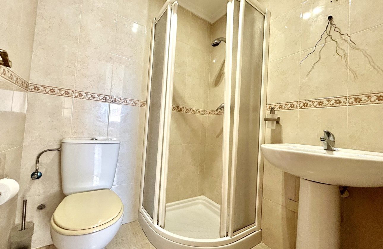 Herverkoop - Appartement -
Torrevieja - Costa Blanca