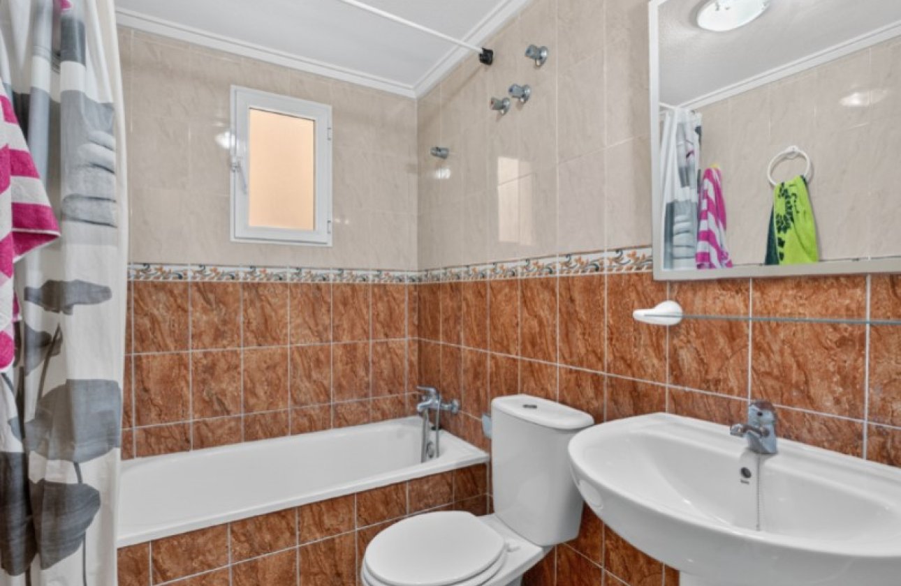 Herverkoop - Appartement -
Torrevieja - Costa Blanca