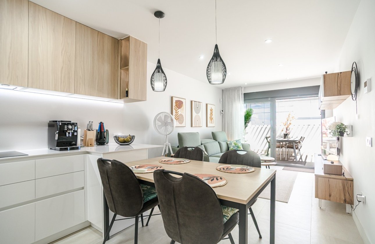 Herverkoop - Appartement -
Torrevieja - Costa Blanca