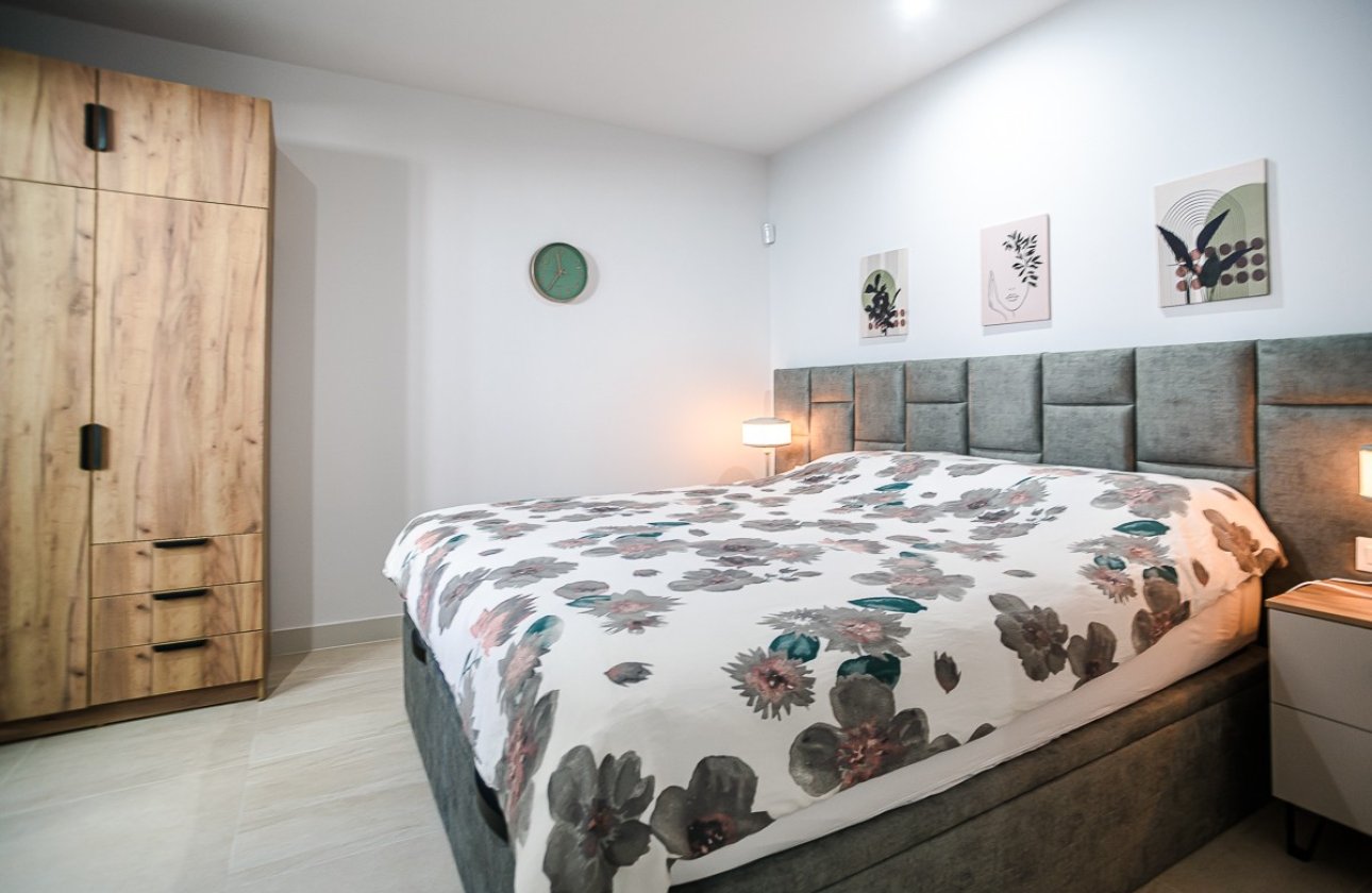 Herverkoop - Appartement -
Torrevieja - Costa Blanca