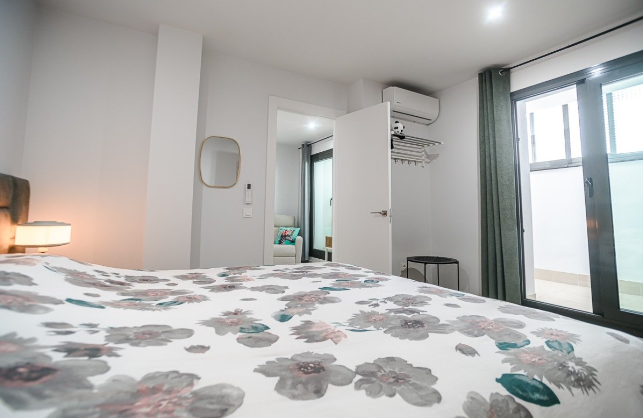 Herverkoop - Appartement -
Torrevieja - Costa Blanca