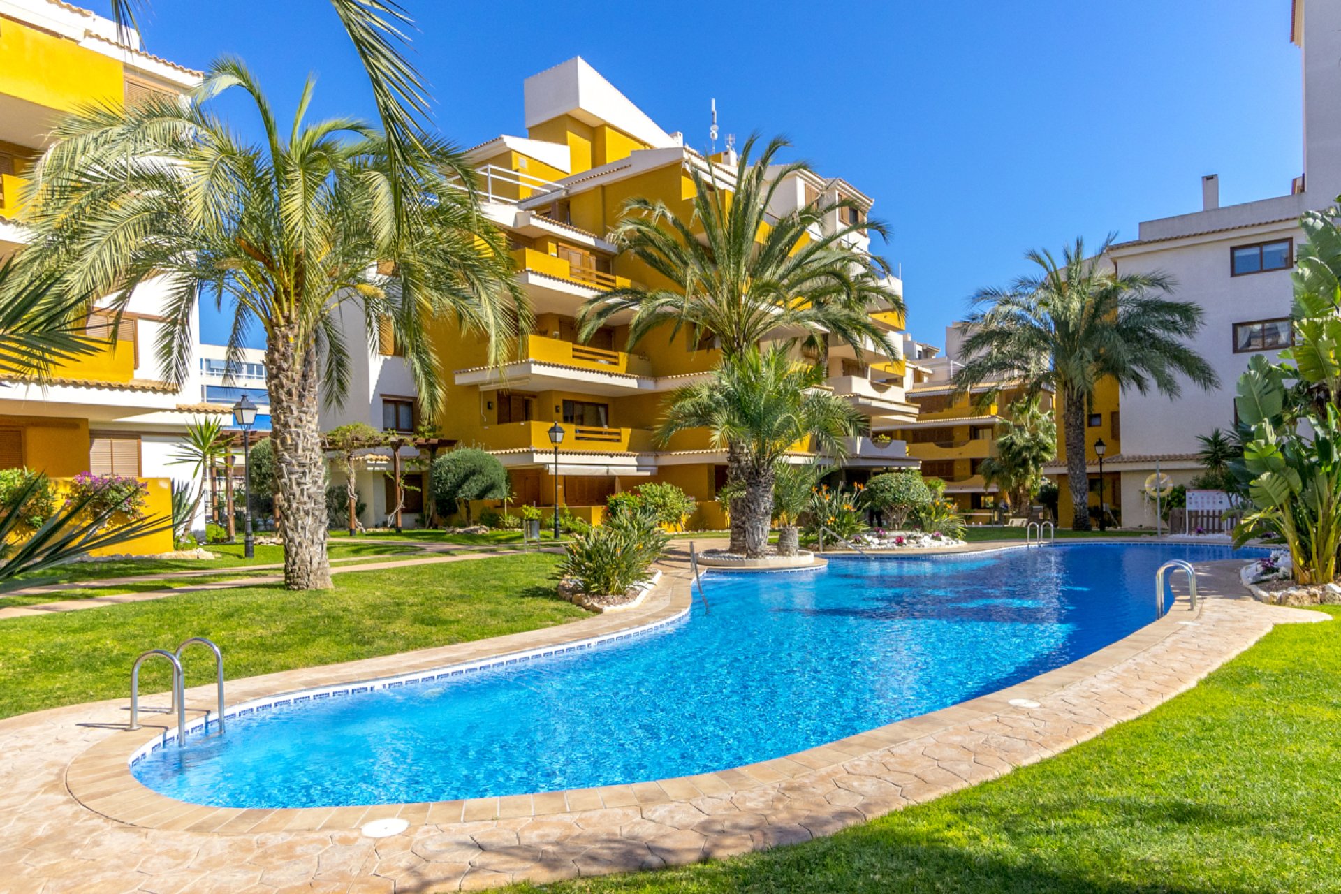 Herverkoop - Appartement -
Torrevieja - Costa Blanca