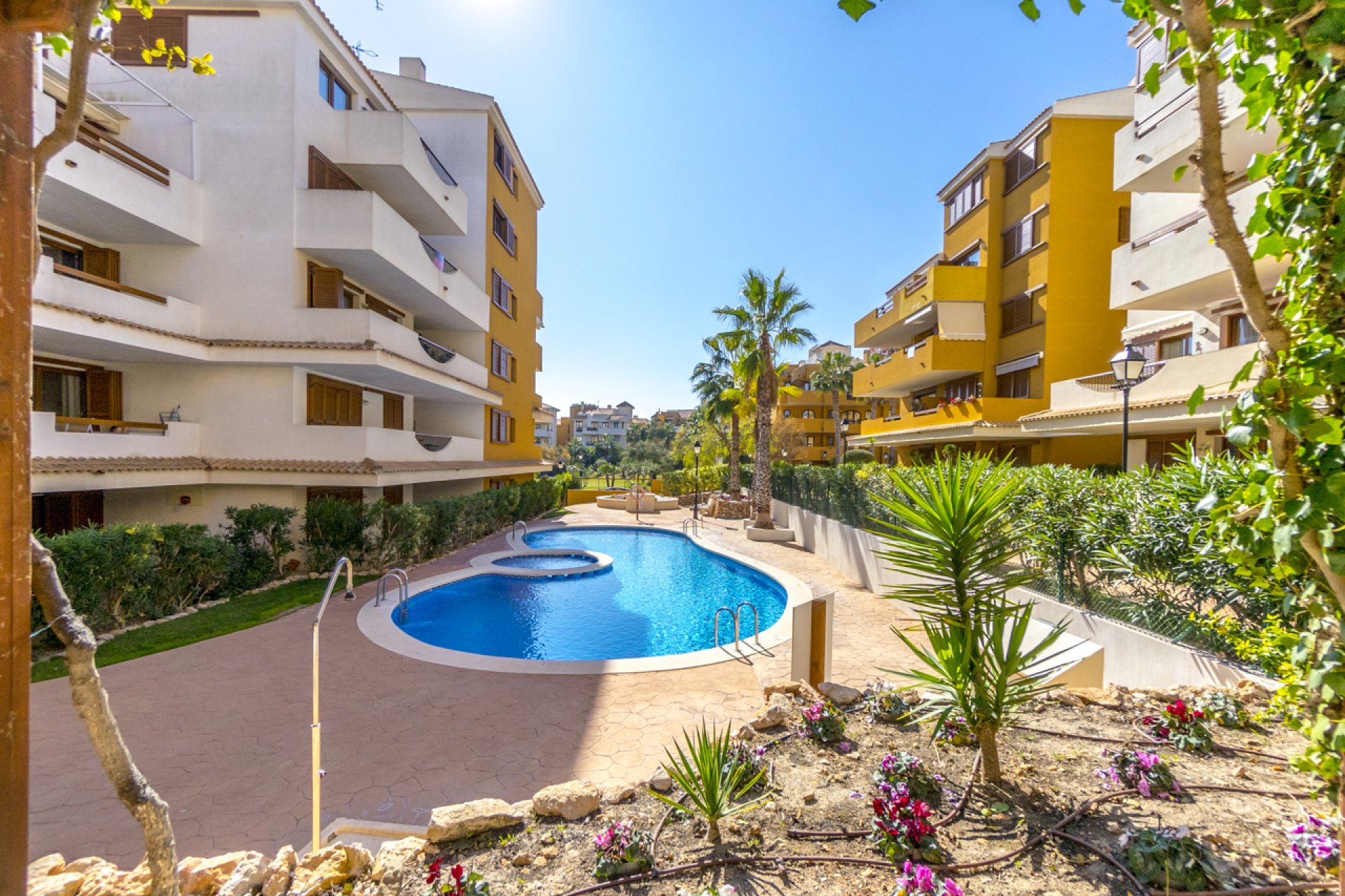 Herverkoop - Appartement -
Torrevieja - Costa Blanca