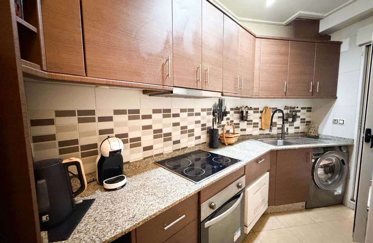 Herverkoop - Appartement -
Torrevieja - Costa Blanca