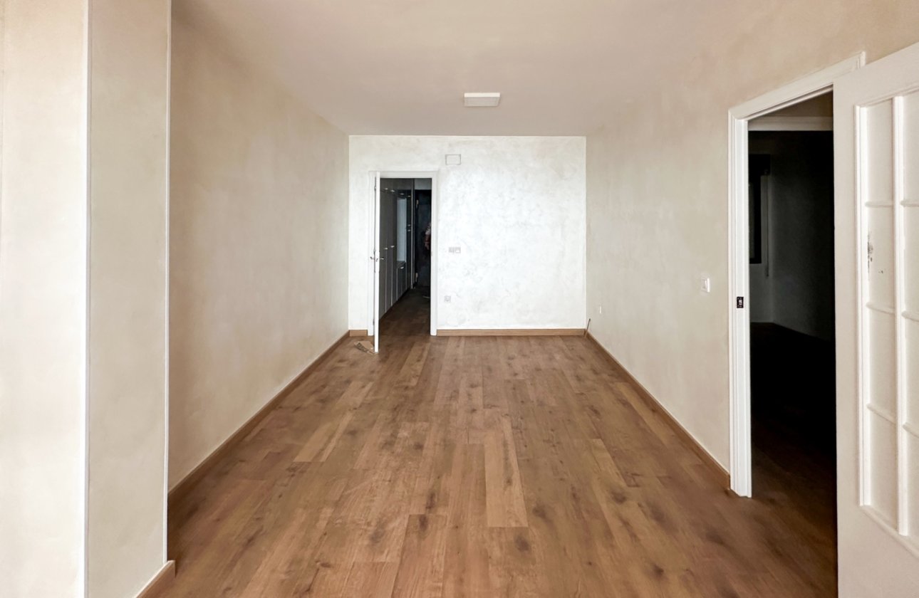 Herverkoop - Appartement -
Torrevieja - Costa Blanca