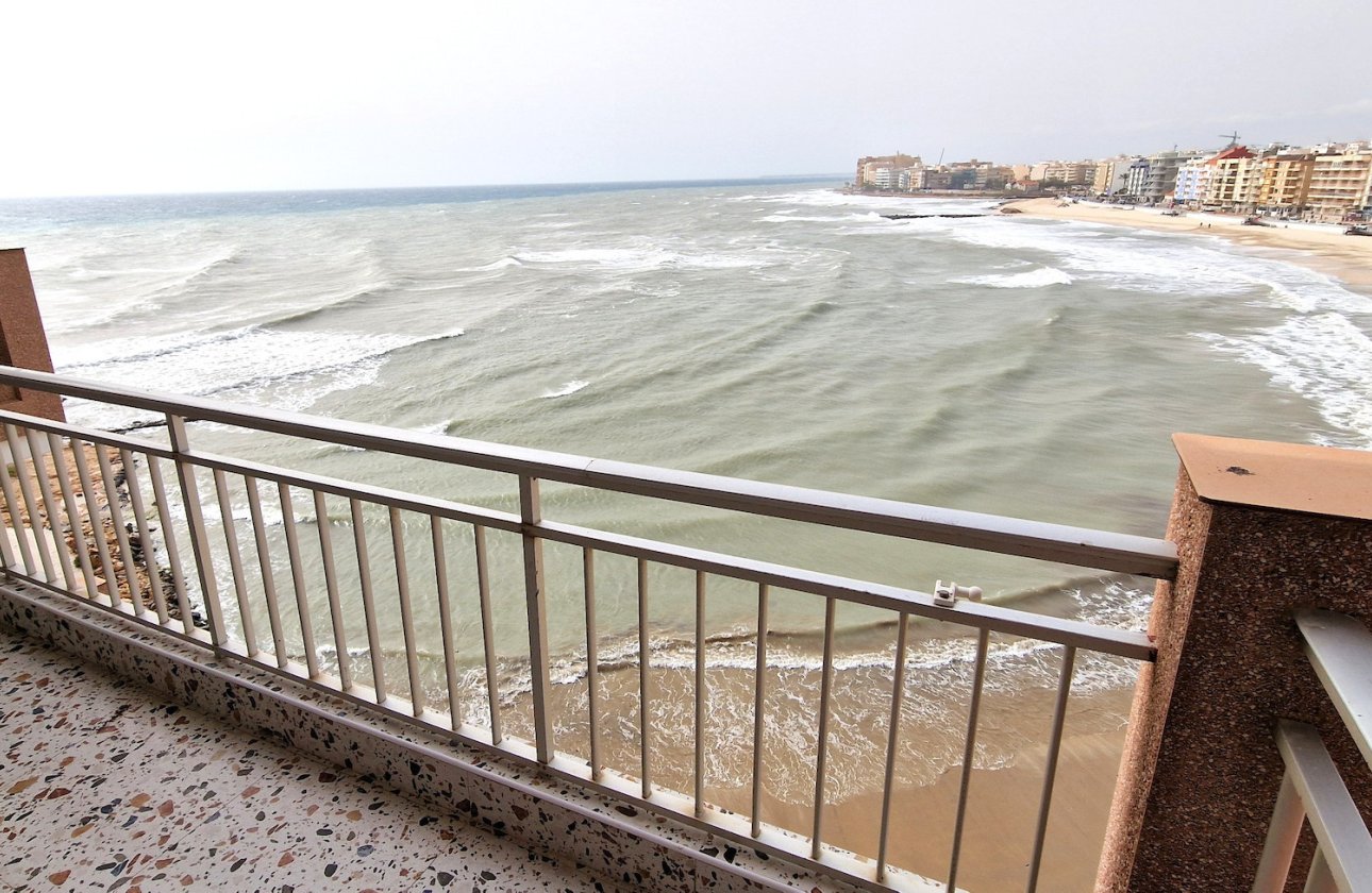 Herverkoop - Appartement -
Torrevieja - Costa Blanca