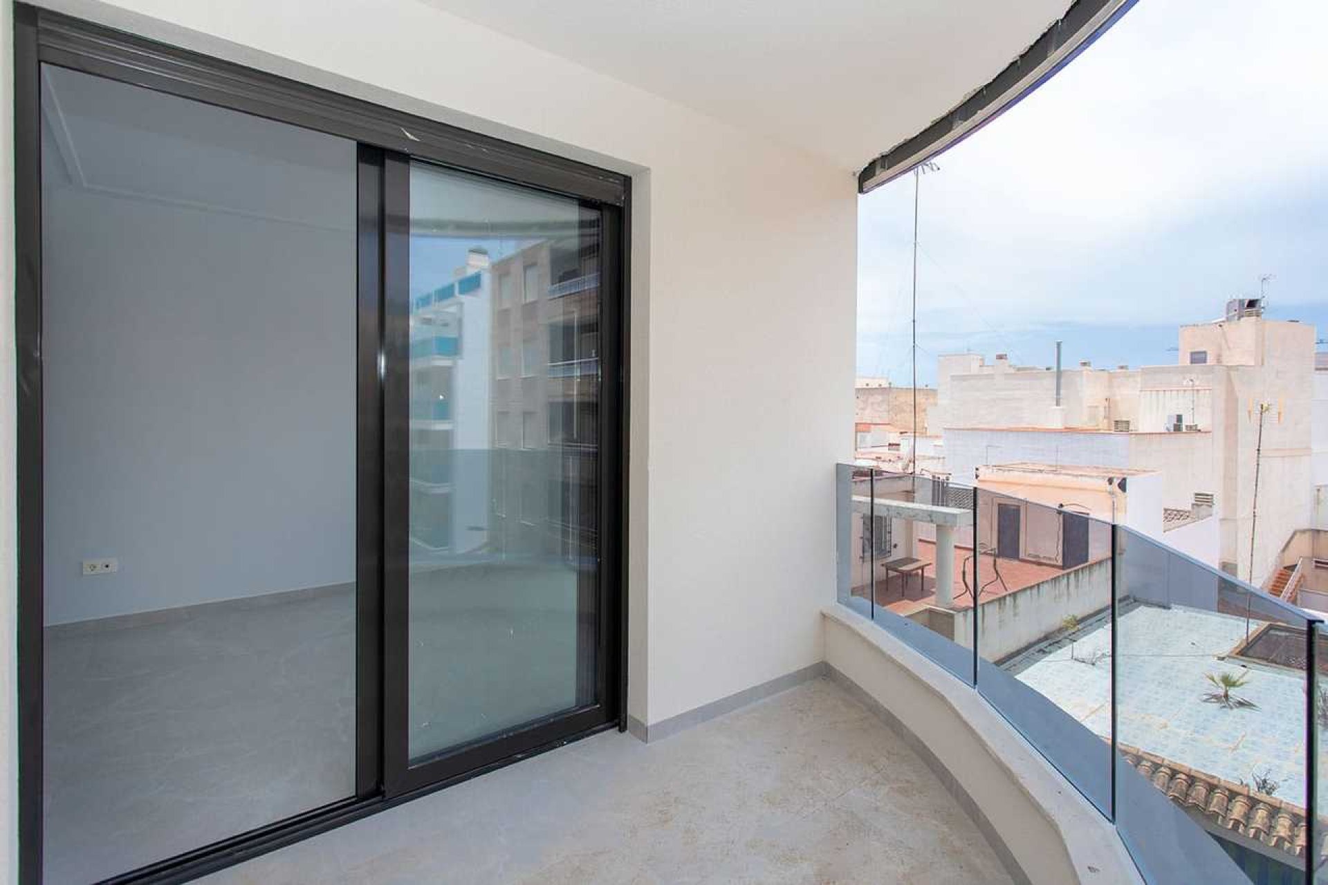 Herverkoop - Appartement -
Torrevieja - Costa Blanca