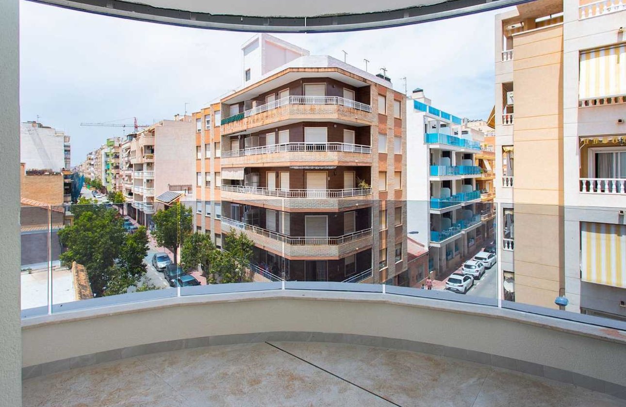 Herverkoop - Appartement -
Torrevieja - Costa Blanca