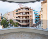 Herverkoop - Appartement -
Torrevieja - Costa Blanca