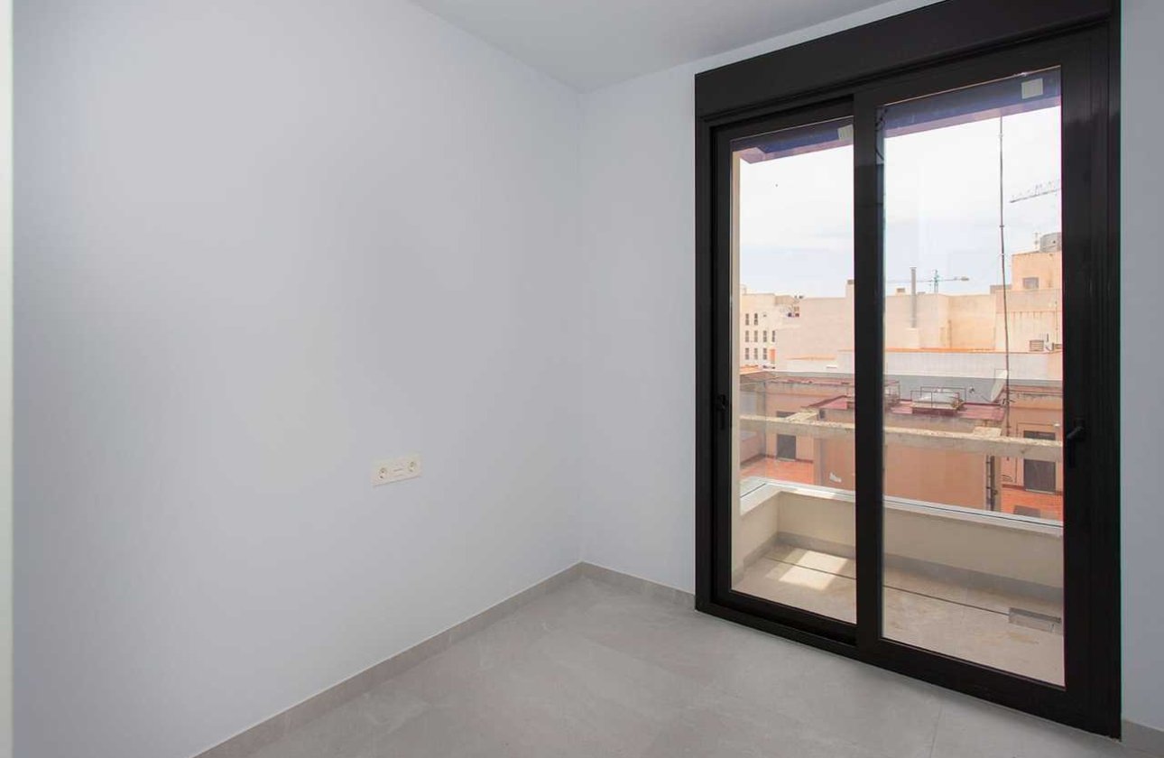 Herverkoop - Appartement -
Torrevieja - Costa Blanca