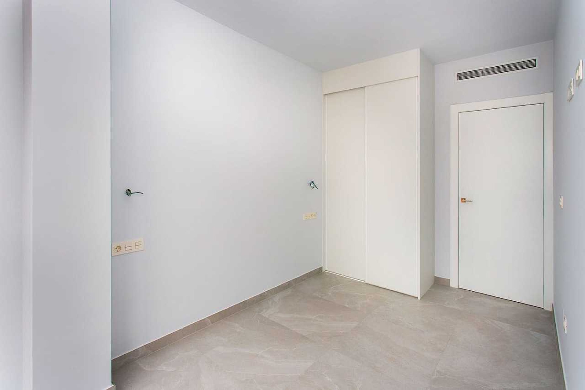 Herverkoop - Appartement -
Torrevieja - Costa Blanca