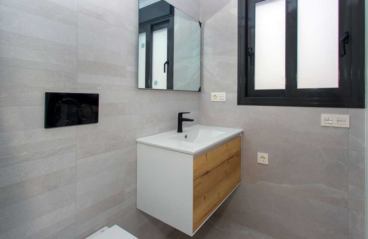 Herverkoop - Appartement -
Torrevieja - Costa Blanca