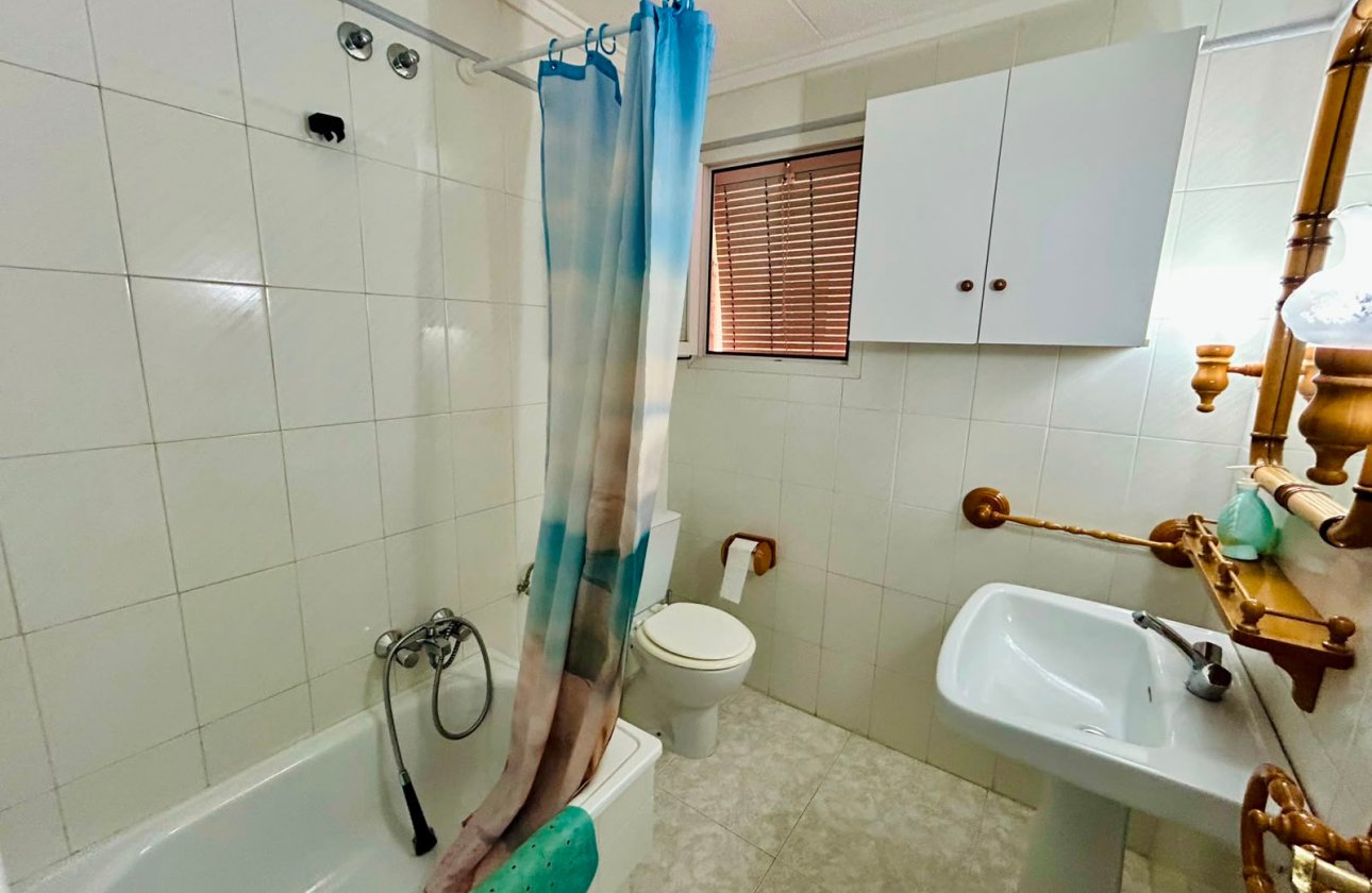 Herverkoop - Appartement -
Torrevieja - Costa Blanca