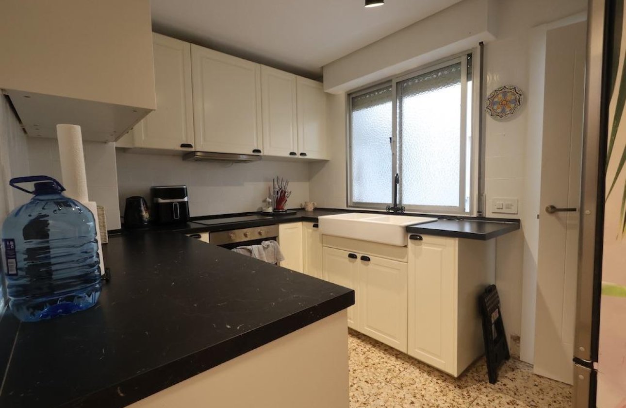 Herverkoop - Appartement -
Torrevieja - Costa Blanca