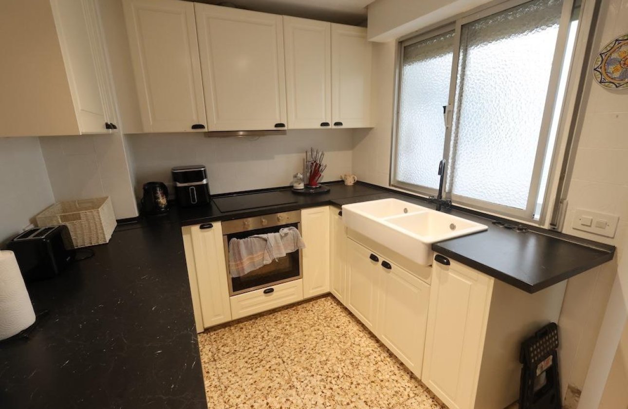 Herverkoop - Appartement -
Torrevieja - Costa Blanca
