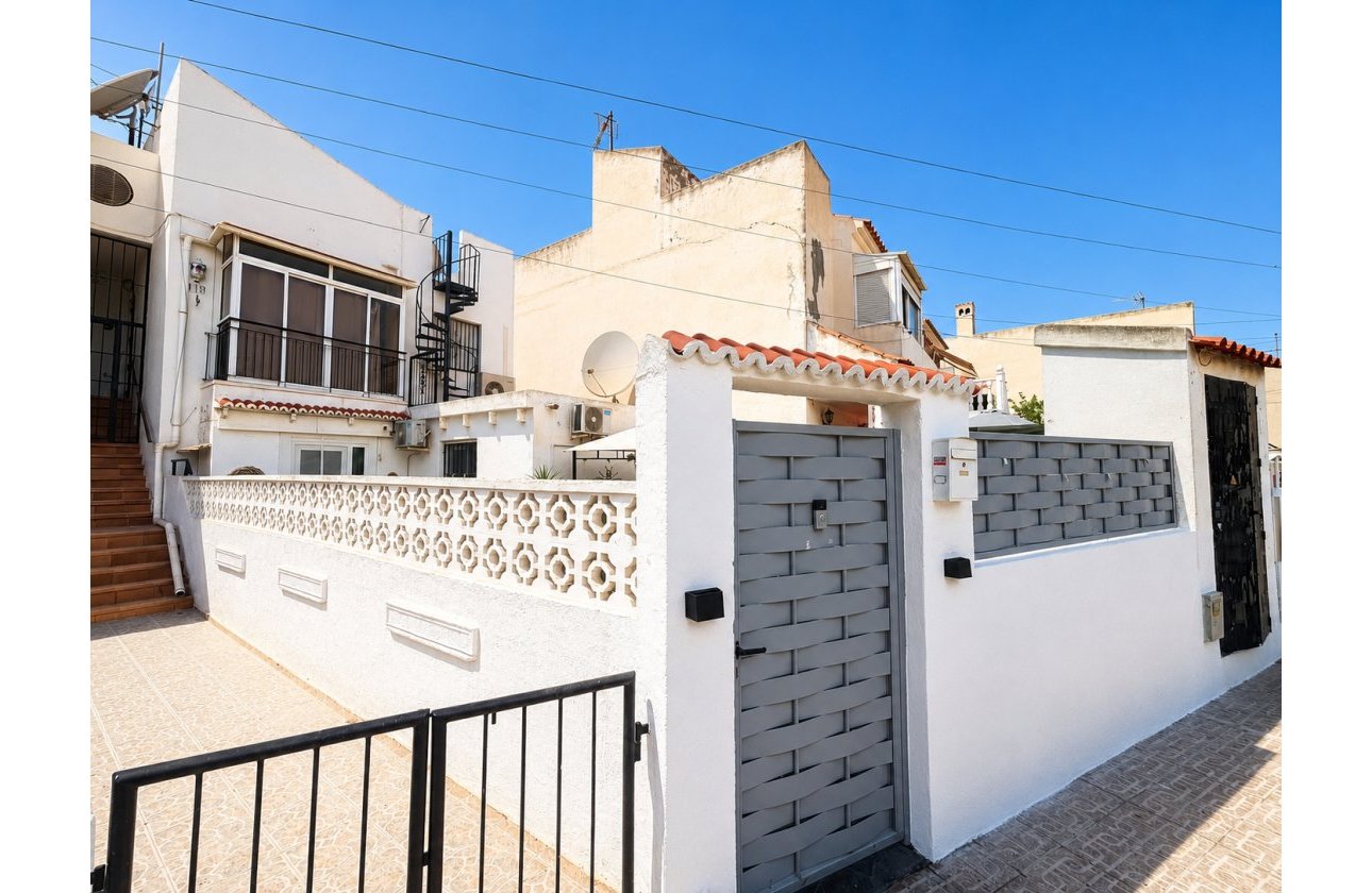 Herverkoop - Appartement -
Torrevieja - Costa Blanca