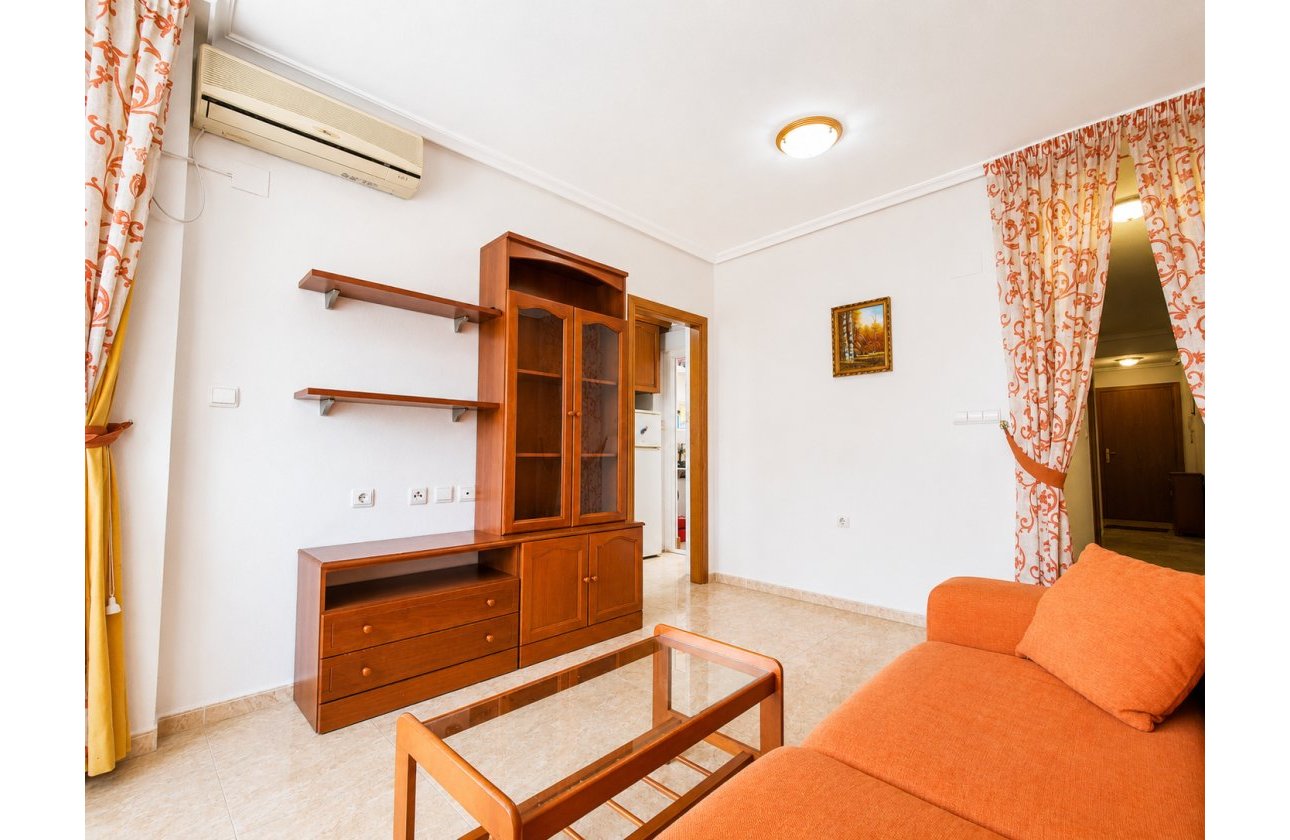 Herverkoop - Appartement -
Torrevieja - Costa Blanca