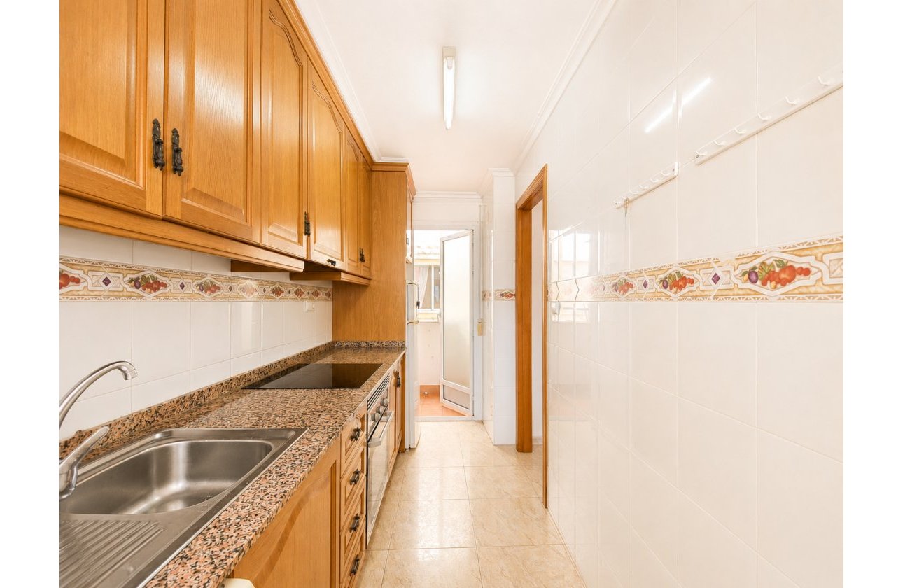 Herverkoop - Appartement -
Torrevieja - Costa Blanca