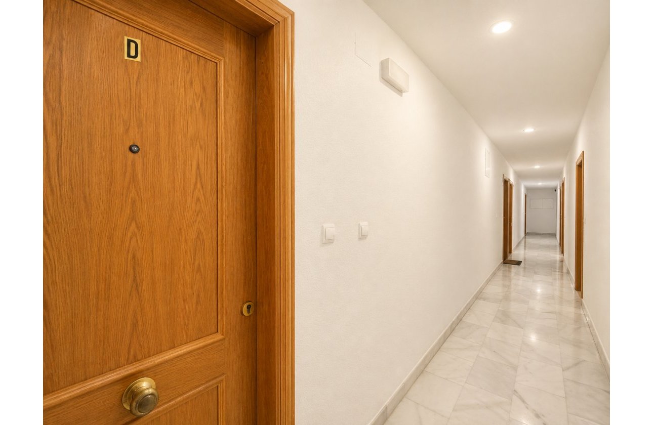 Herverkoop - Appartement -
Torrevieja - Costa Blanca