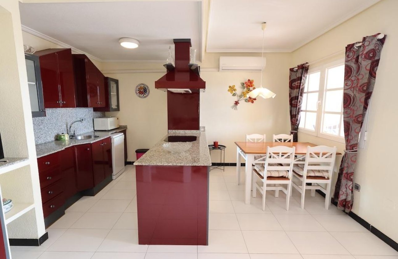 Herverkoop - Appartement -
Torrevieja - Costa Blanca