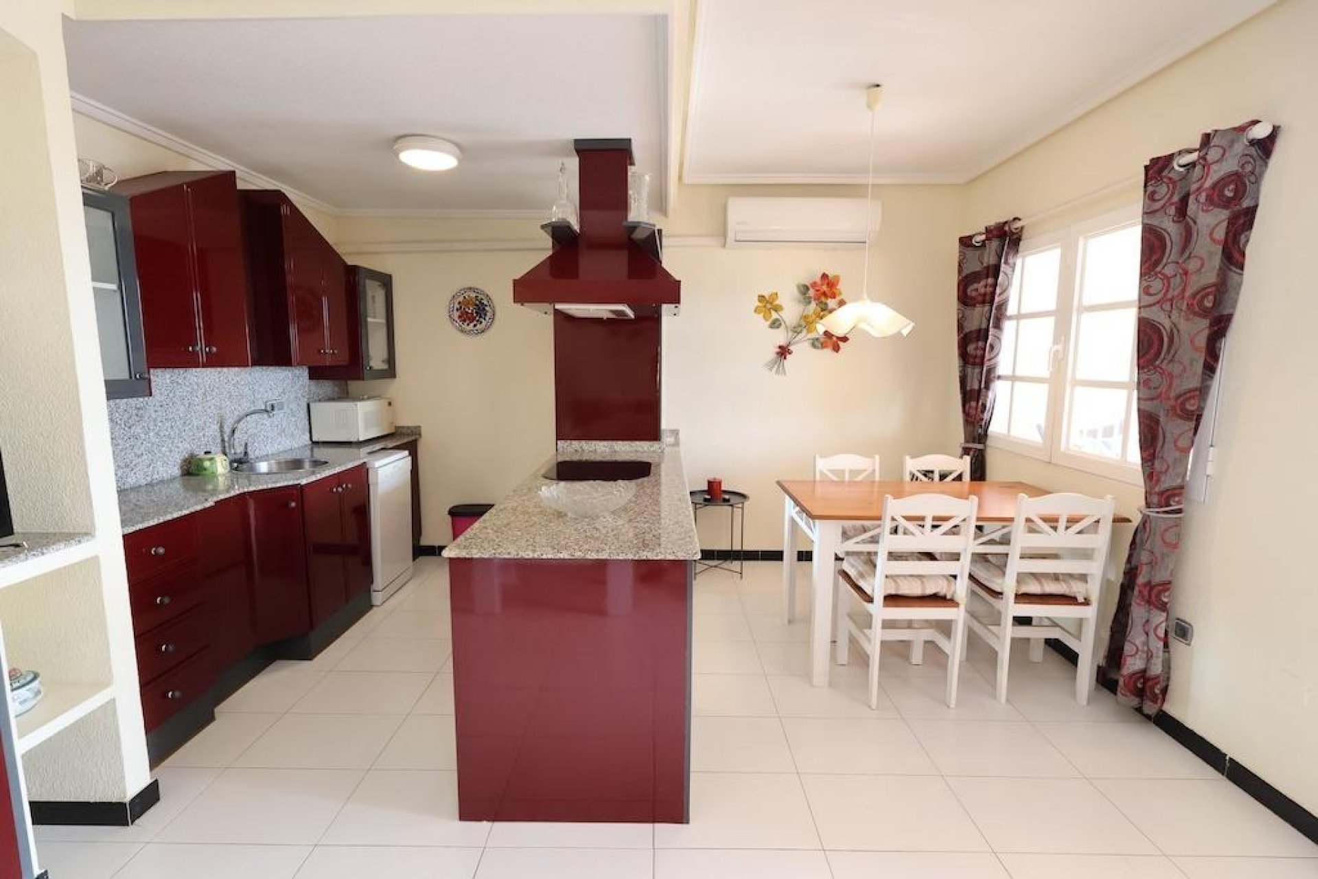Herverkoop - Appartement -
Torrevieja - Costa Blanca