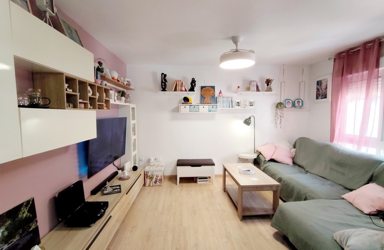 Herverkoop - Appartement -
Torrevieja - Costa Blanca
