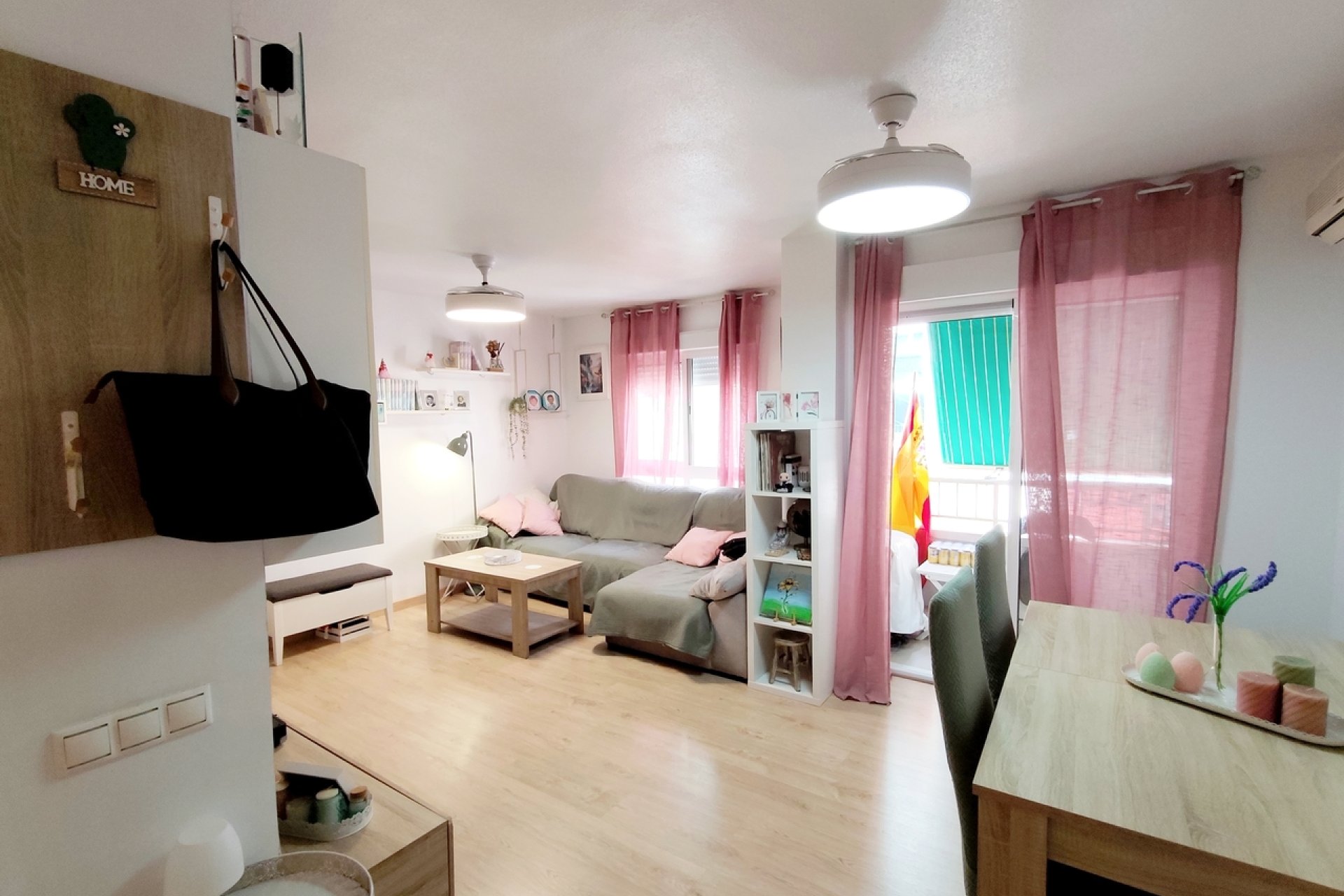Herverkoop - Appartement -
Torrevieja - Costa Blanca