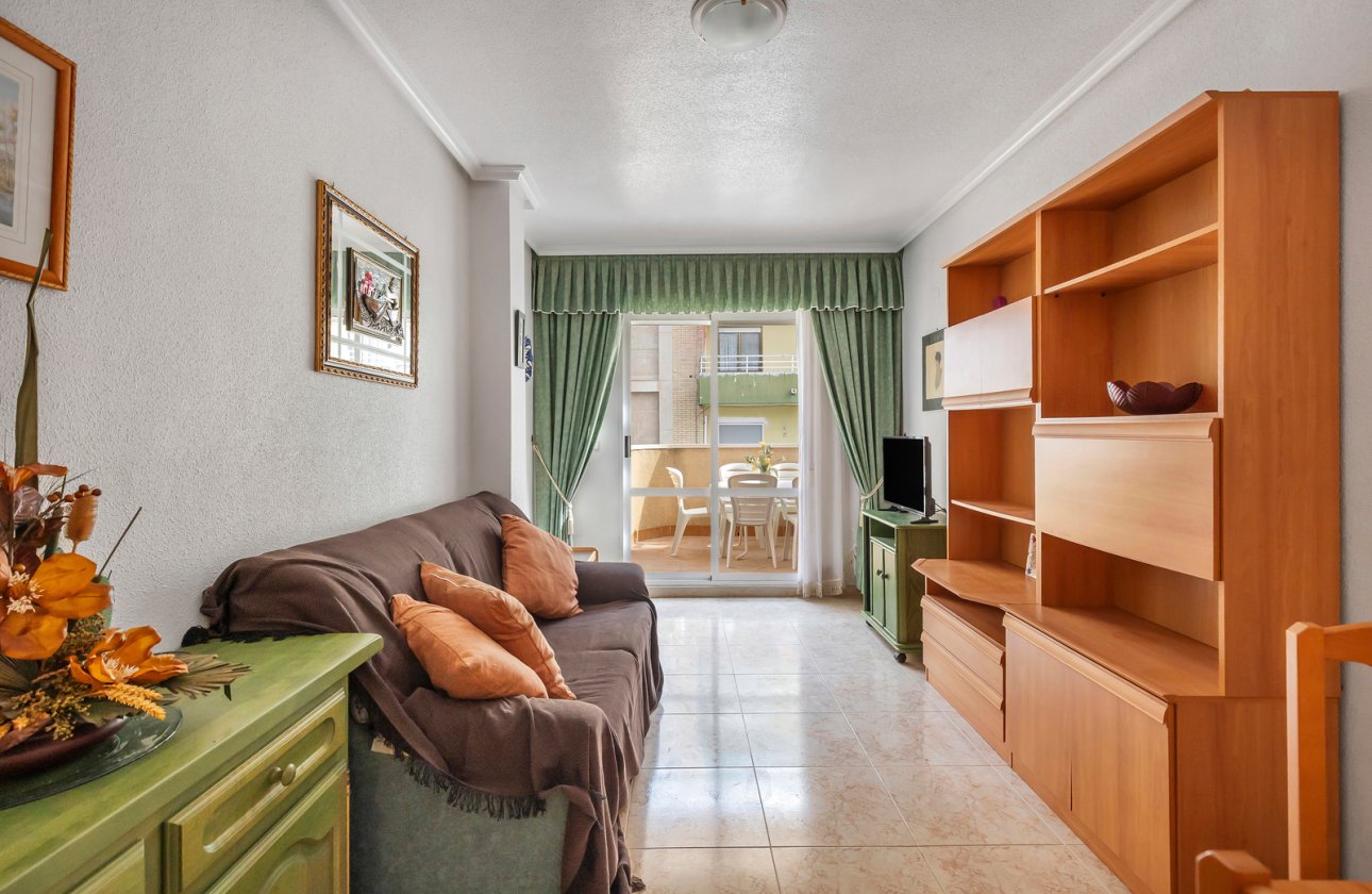 Herverkoop - Appartement -
Torrevieja - Costa Blanca