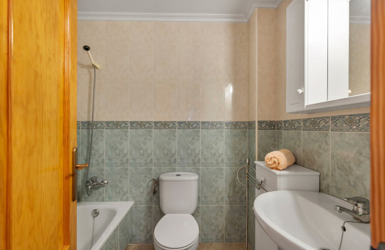 Herverkoop - Appartement -
Torrevieja - Costa Blanca