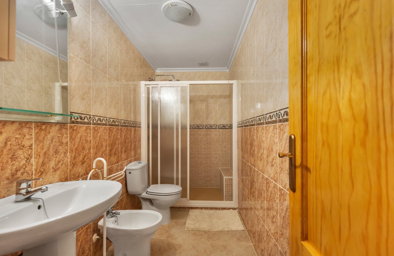 Herverkoop - Appartement -
Torrevieja - Costa Blanca