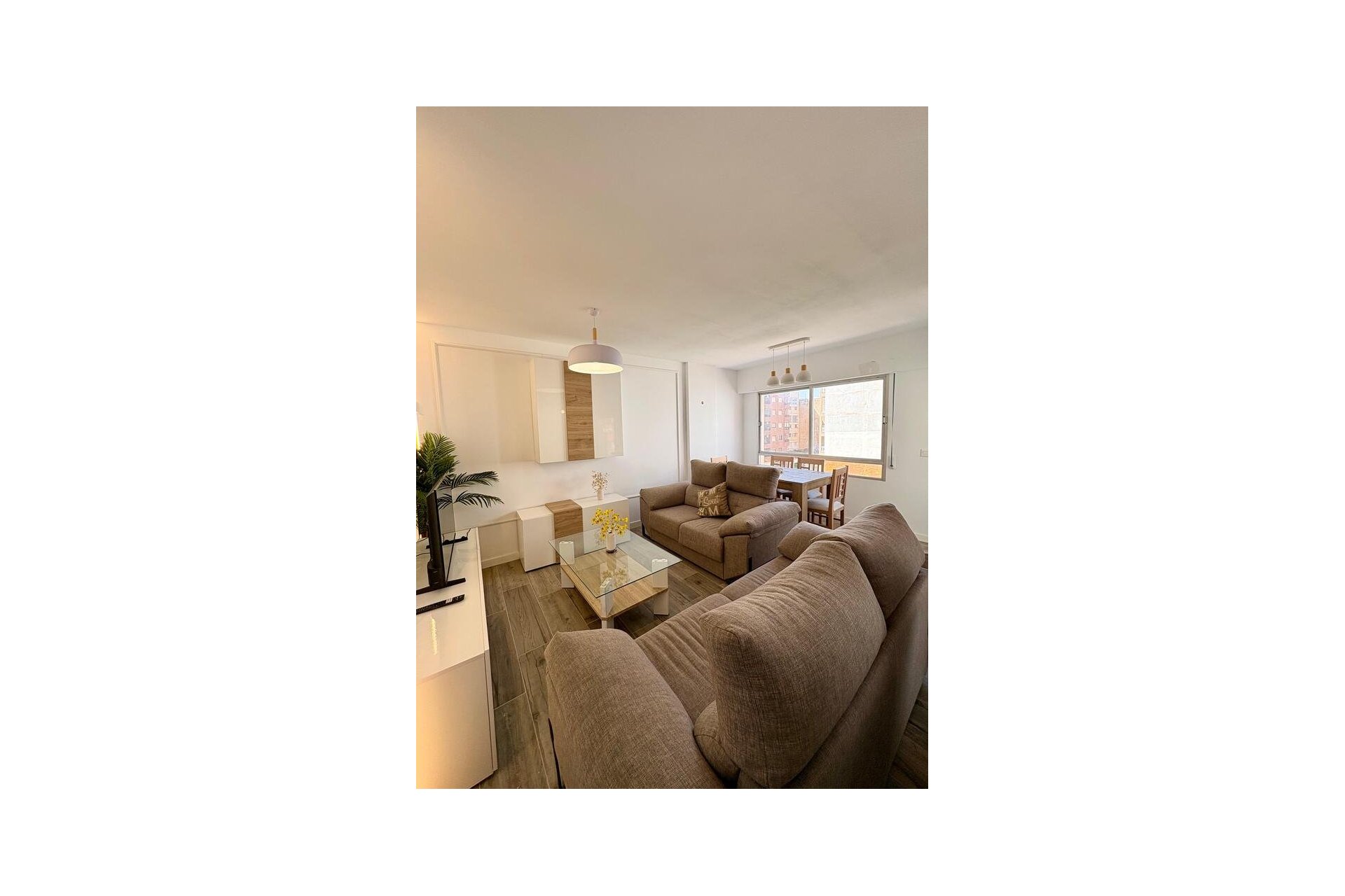 Herverkoop - Appartement -
Torrevieja - Costa Blanca