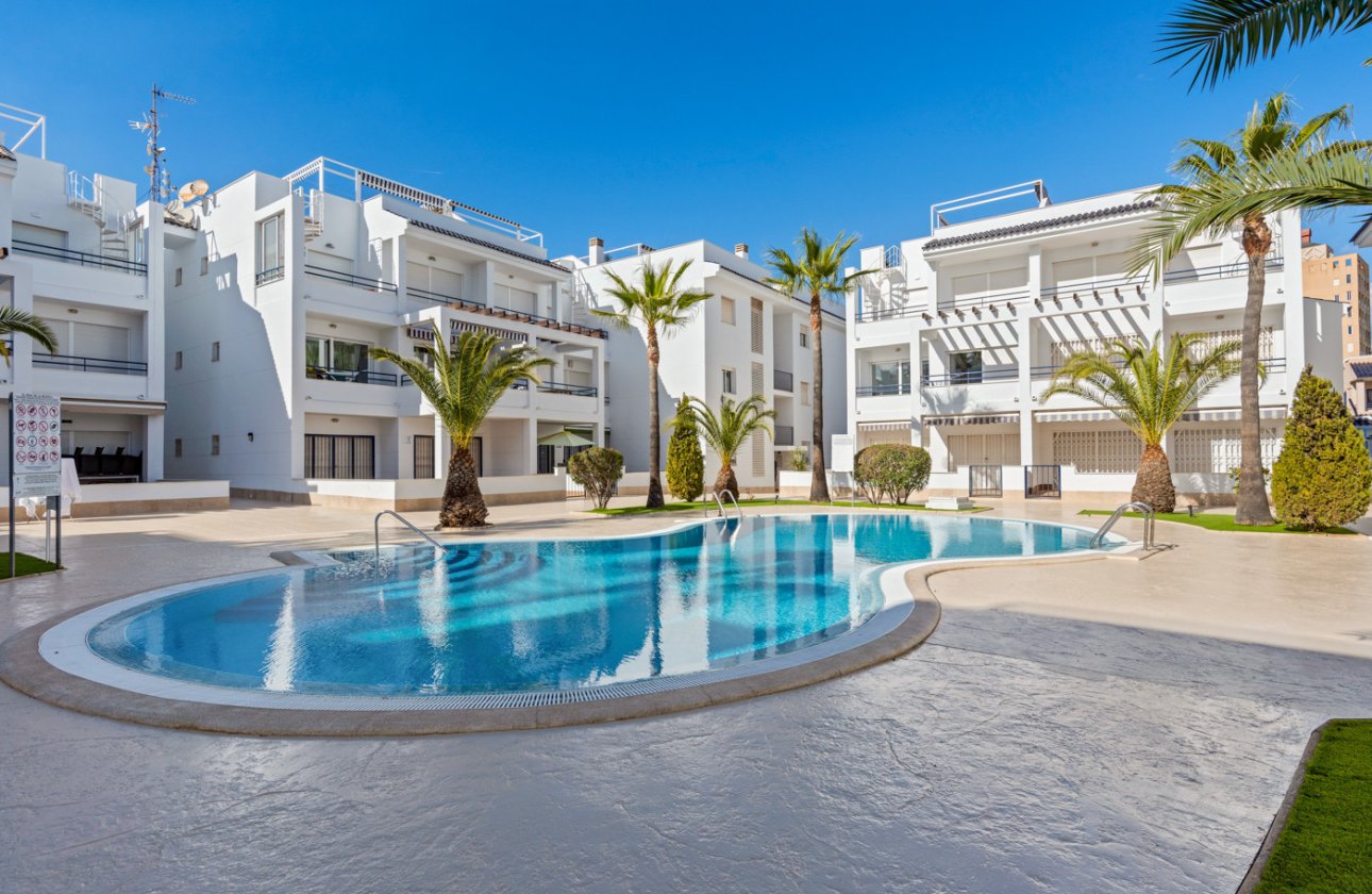 Herverkoop - Appartement -
Torrevieja - Costa Blanca