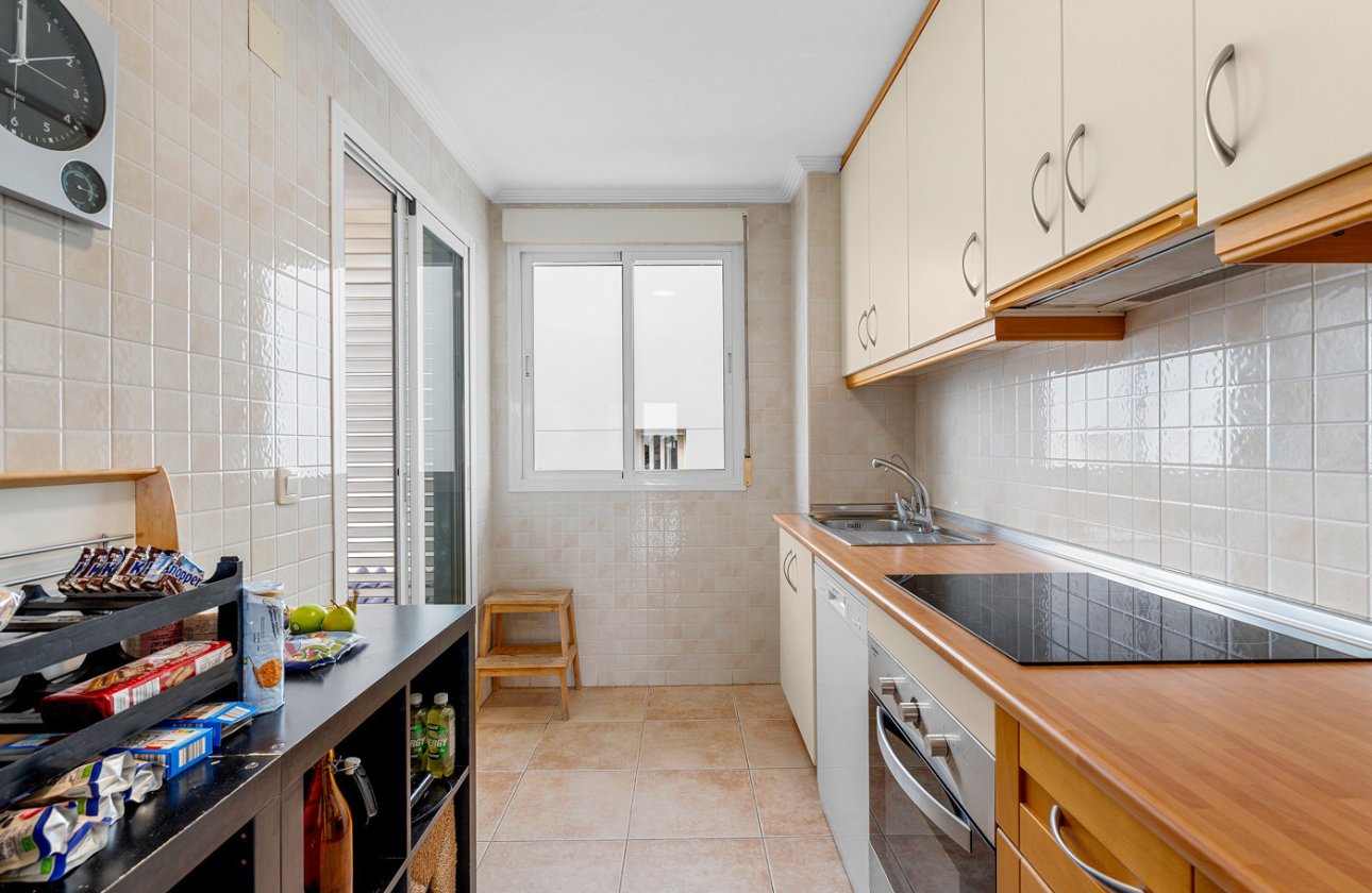 Herverkoop - Appartement -
Torrevieja - Costa Blanca