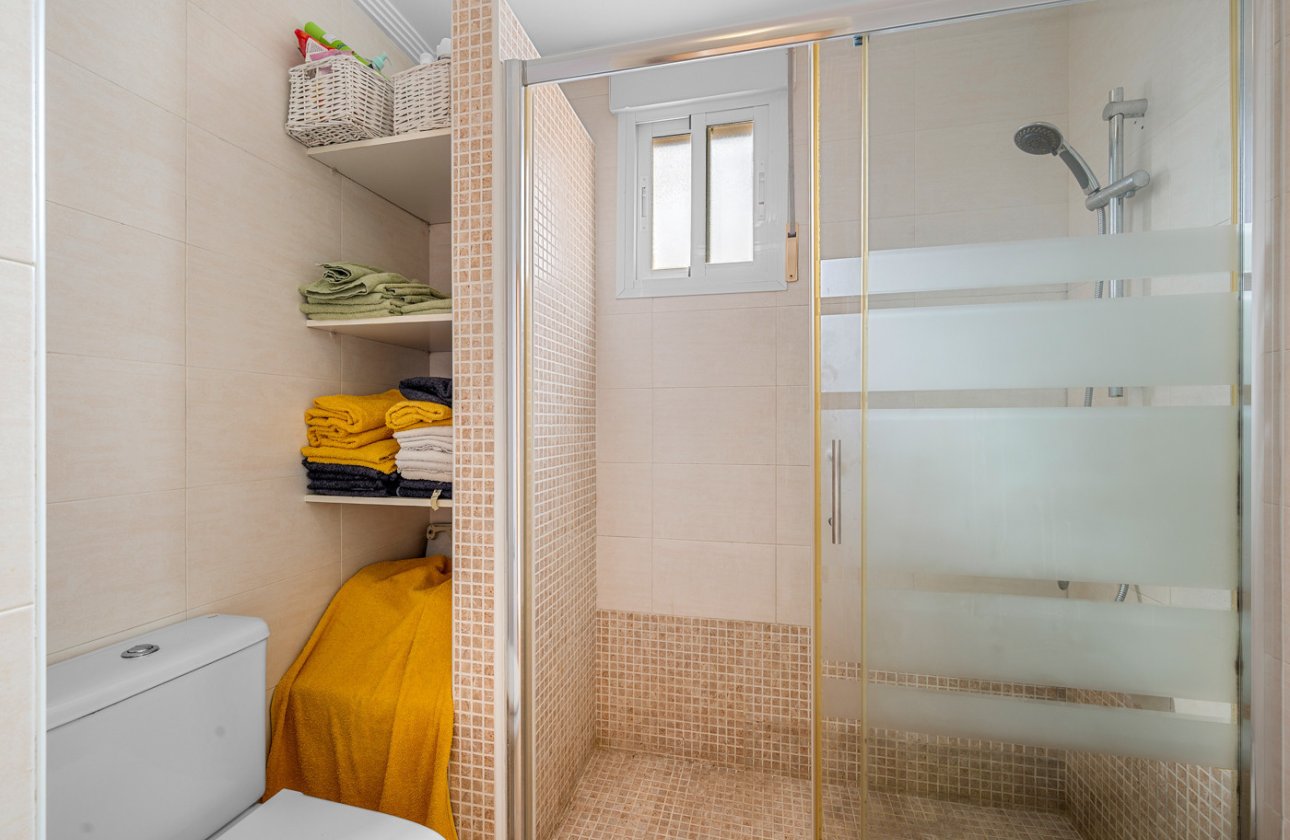 Herverkoop - Appartement -
Torrevieja - Costa Blanca