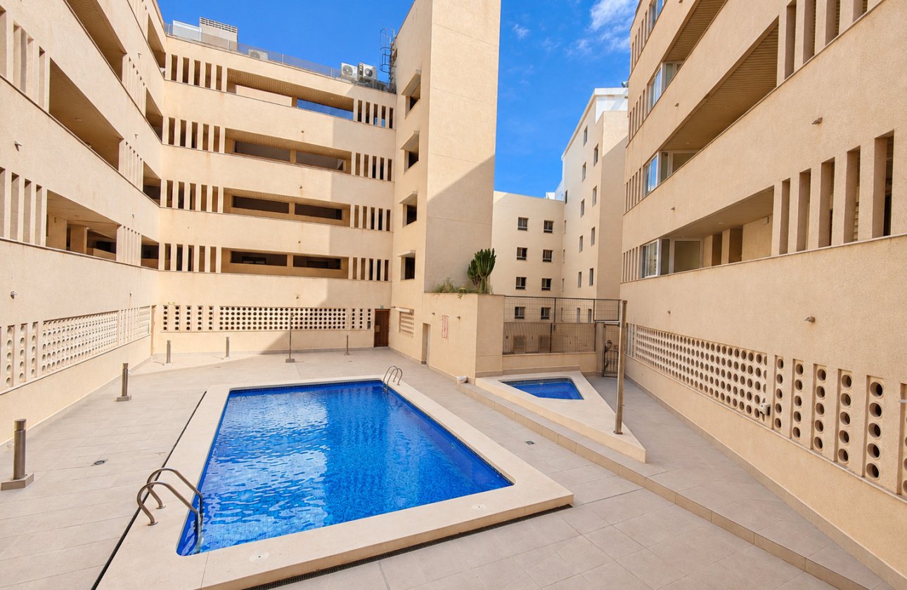 Herverkoop - Appartement -
Torrevieja - Costa Blanca
