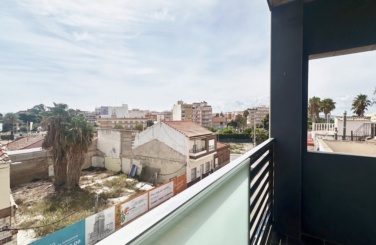 Herverkoop - Appartement -
Torrevieja - Costa Blanca