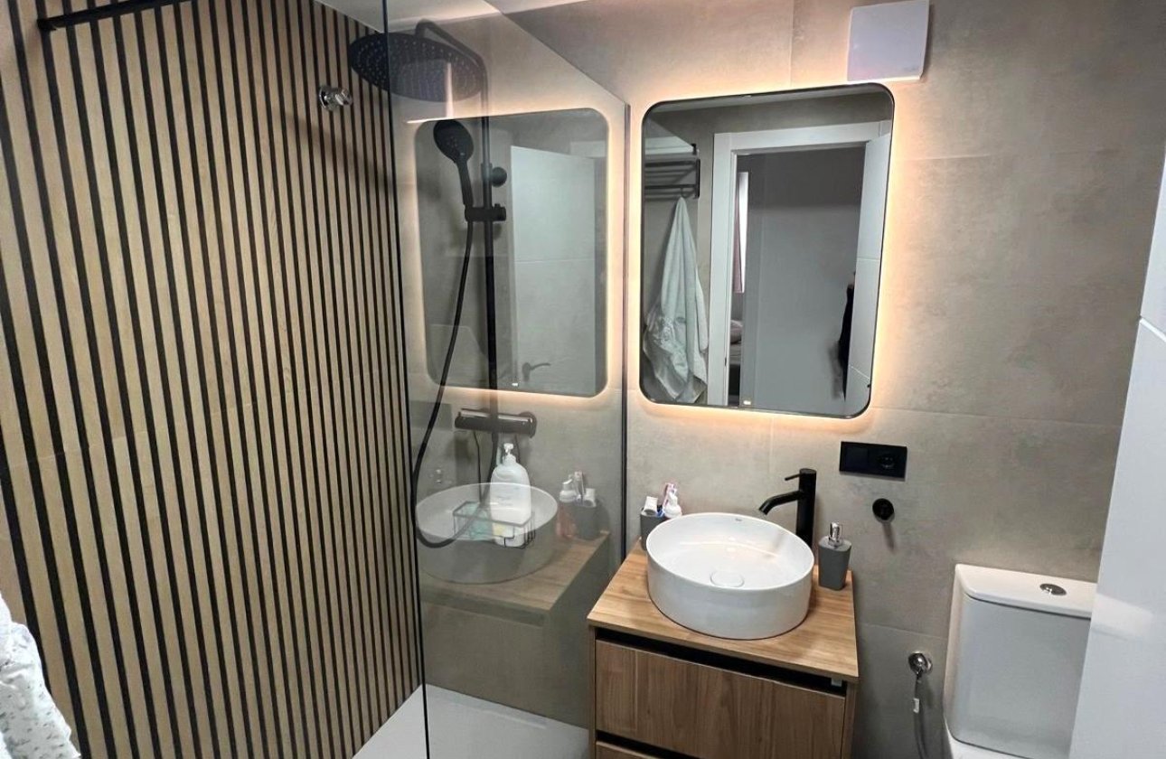 Herverkoop - Appartement -
Torrevieja - Curva Del Palangre