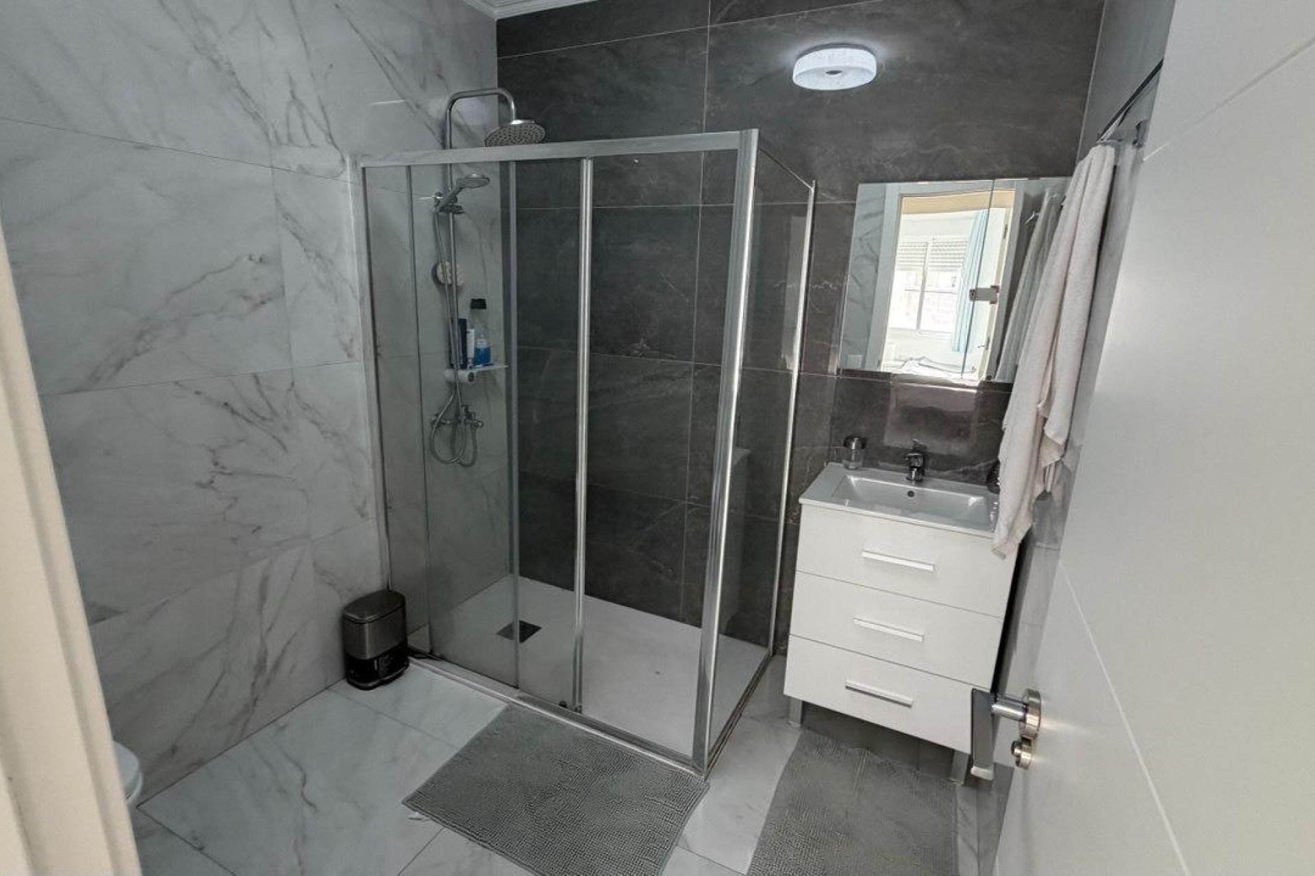 Herverkoop - Appartement -
Torrevieja - Curva Del Palangre