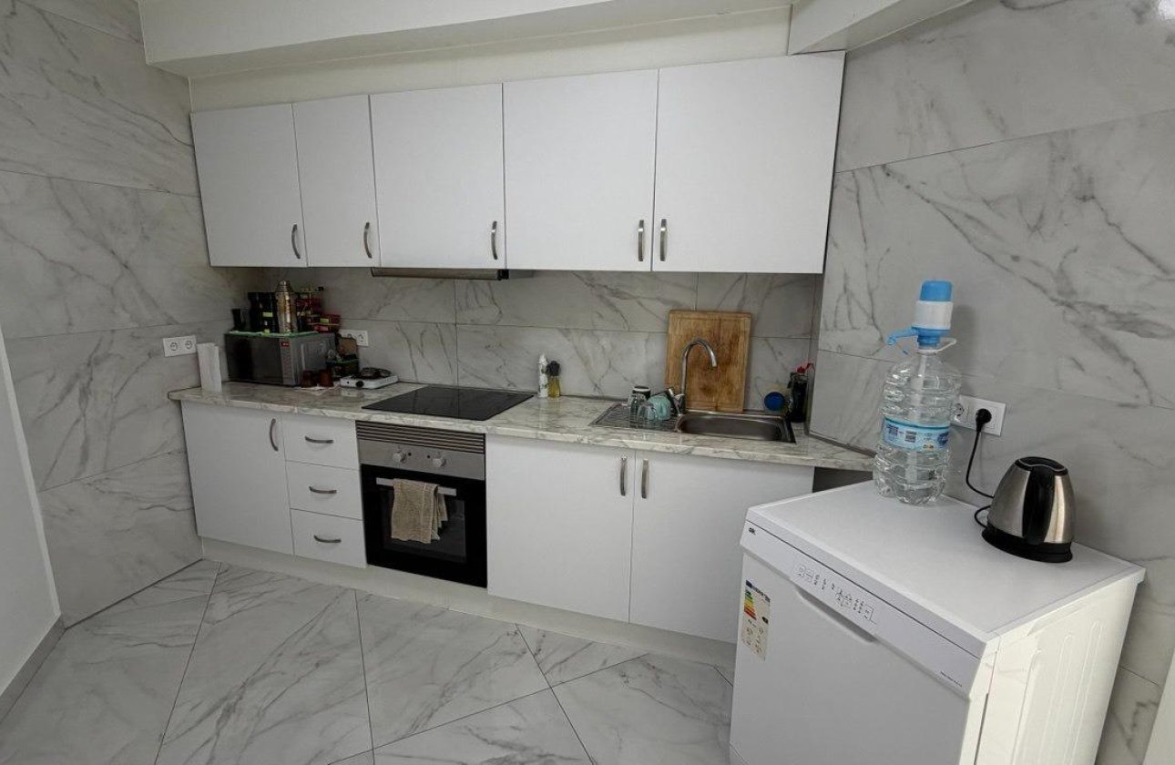 Herverkoop - Appartement -
Torrevieja - Curva Del Palangre