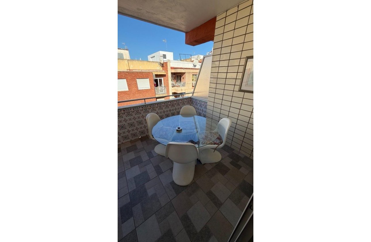 Herverkoop - Appartement -
Torrevieja - Curva Del Palangre